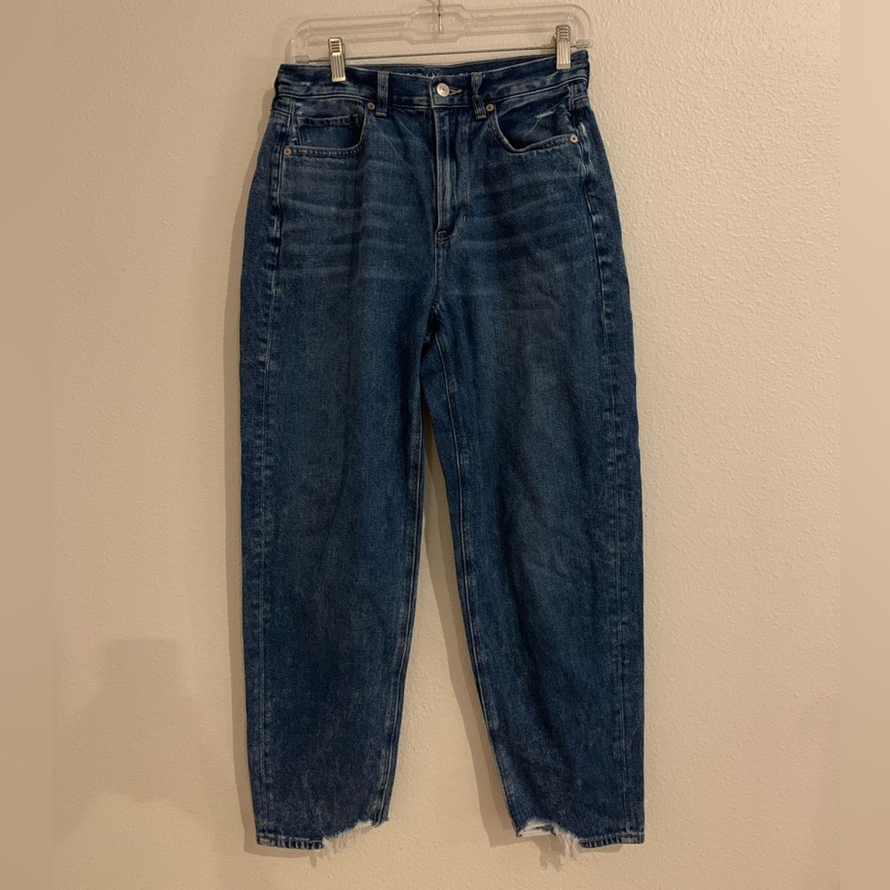 American eagle relaxed mom jeans size 6
